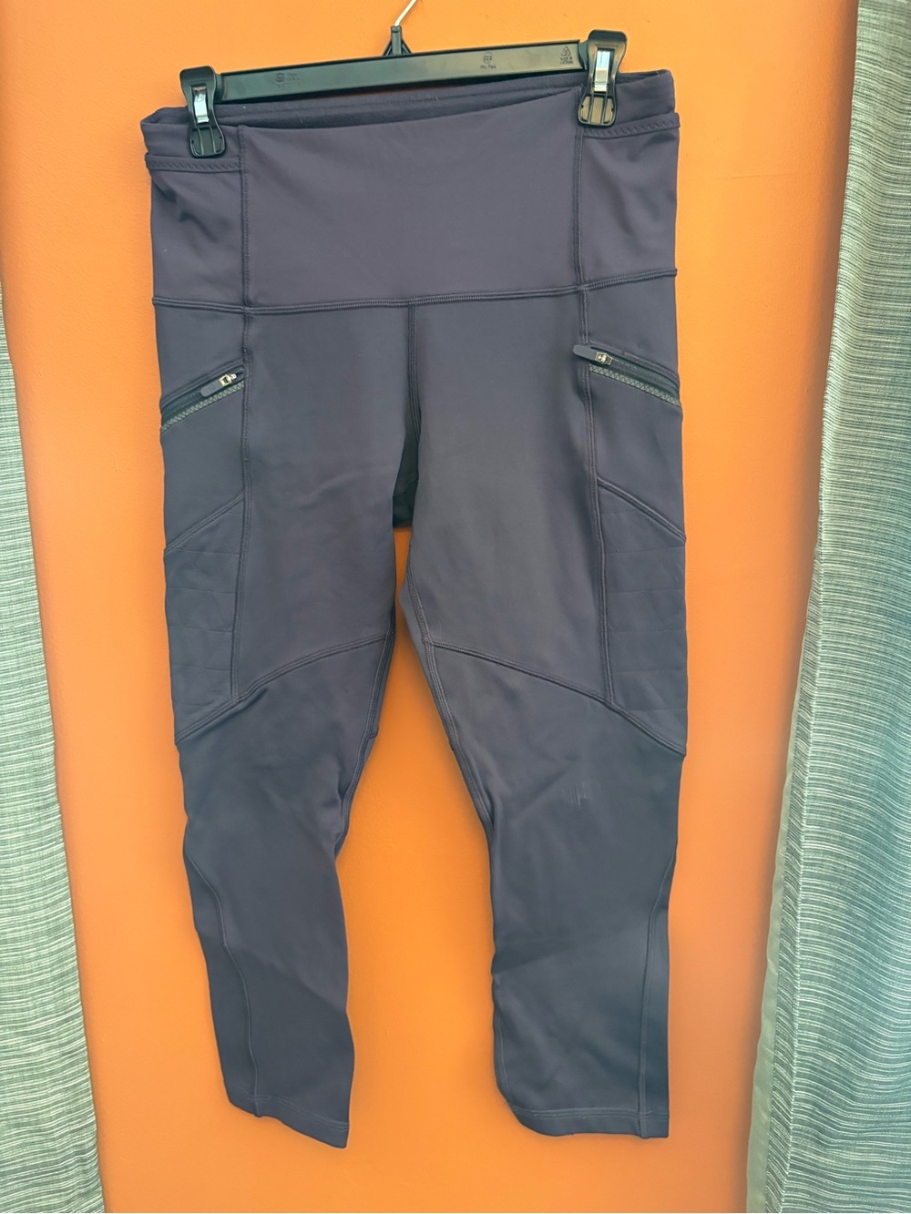Women’s Lululemon High-Rise Performance Leggings in Dark Purple